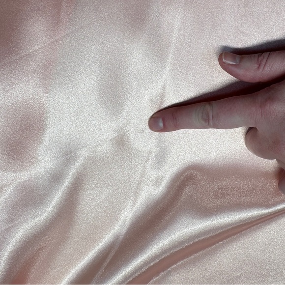 Victoria's Secret Gold Label Pink Satin Jacquard Short Robe and Cami Set Large - Picture 14 of 16